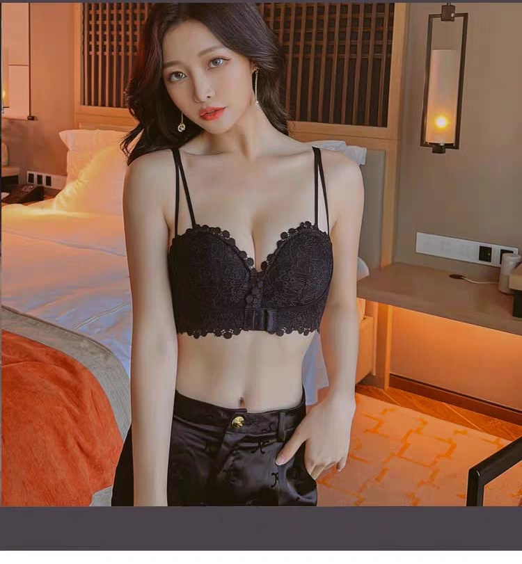 Western Couture Midnight Onyx Scalloped Lace Corset Bustier Bra