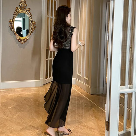Western Couture Elegant Lace Bodice Evening Dress, Black Asymmetric Fishtail Hem, Sleeveless High Neck