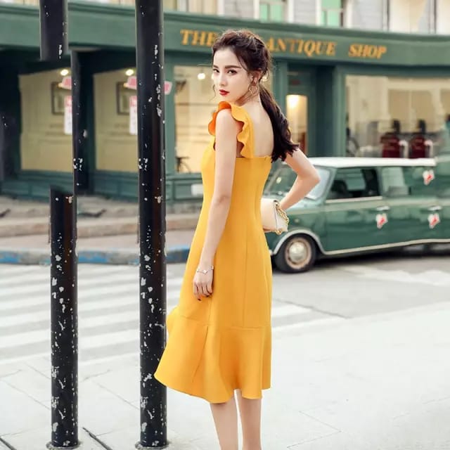 Western Couture Ruffle Midi Dress - Yellow Back
