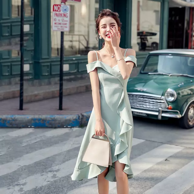 Western Couture Ruffle Midi Dress - Mint Green Side
