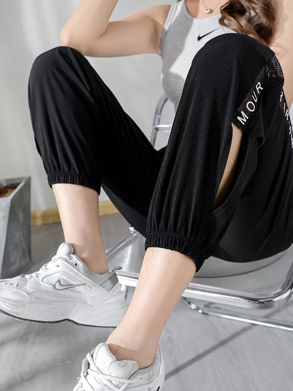 Western Couture Korean Fashion Stylish Side Slit Capris for Women