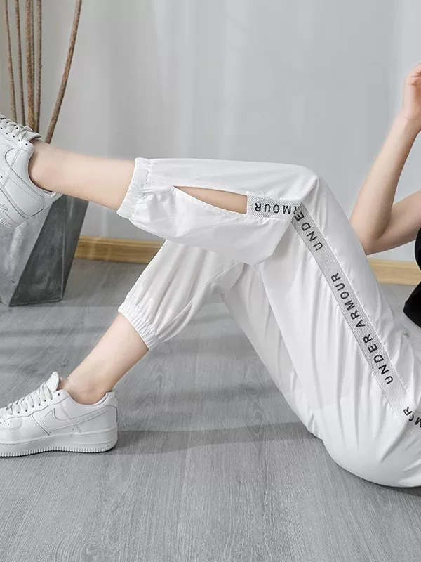Western Couture Korean Fashion Stylish Side Slit Capris for Women