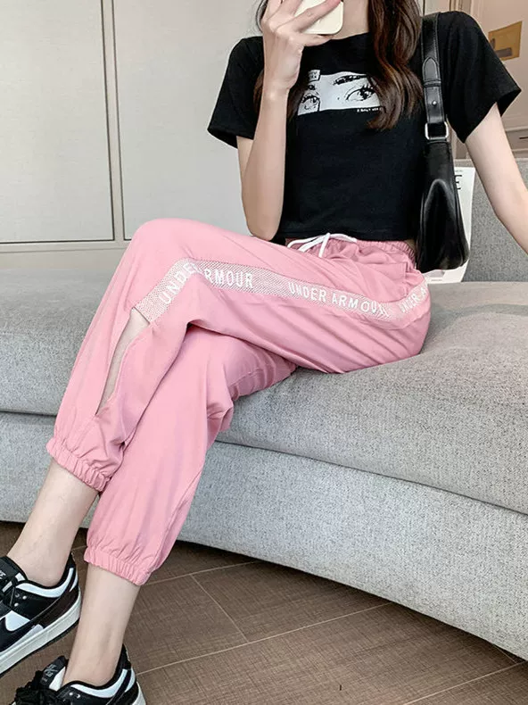 Western Couture Korean Fashion Stylish Side Slit Capris for Women
