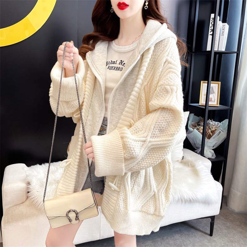 Western Couture Women's Oversized Cable Knit Cardigan - Layered Hooded Winter Sweater